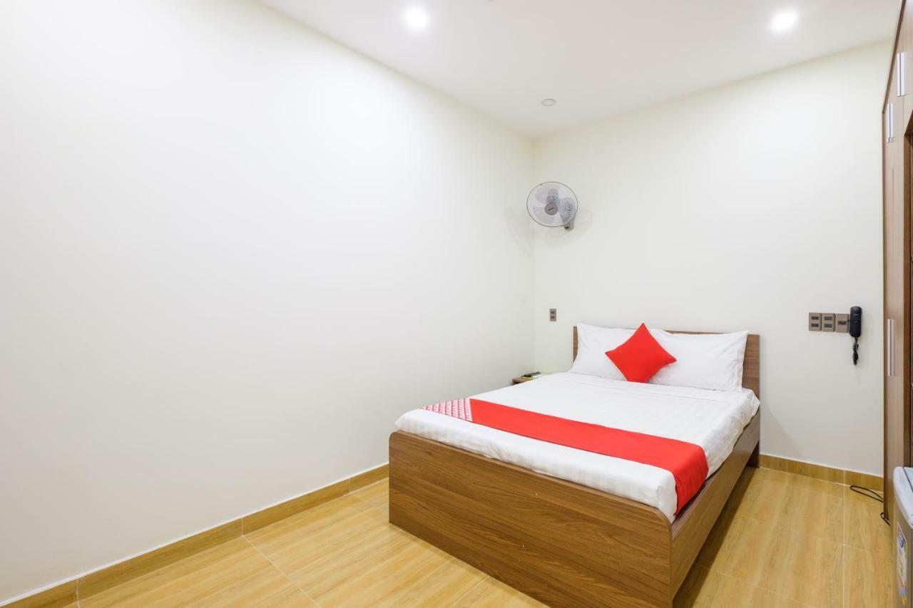 Oyo 212 Luxury Hotel Đà Nẵng Exterior foto