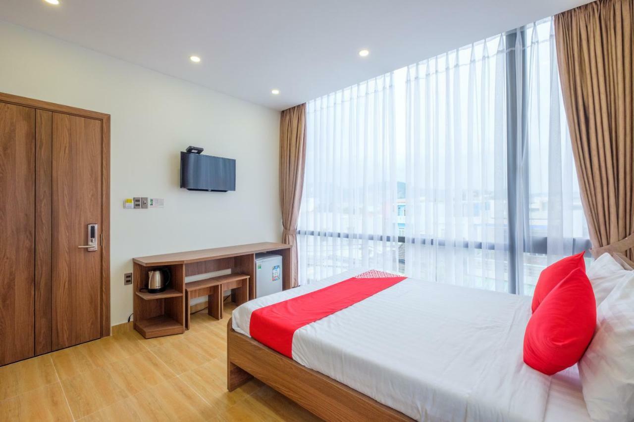 Oyo 212 Luxury Hotel Đà Nẵng Exterior foto