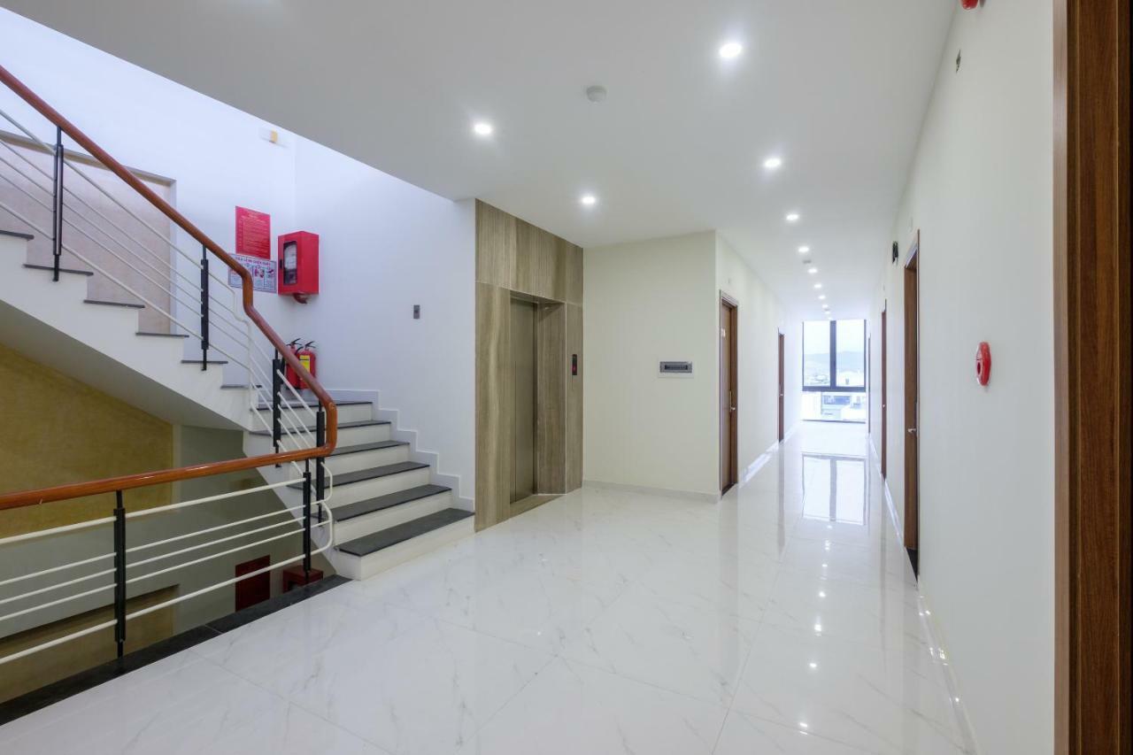 Oyo 212 Luxury Hotel Đà Nẵng Exterior foto