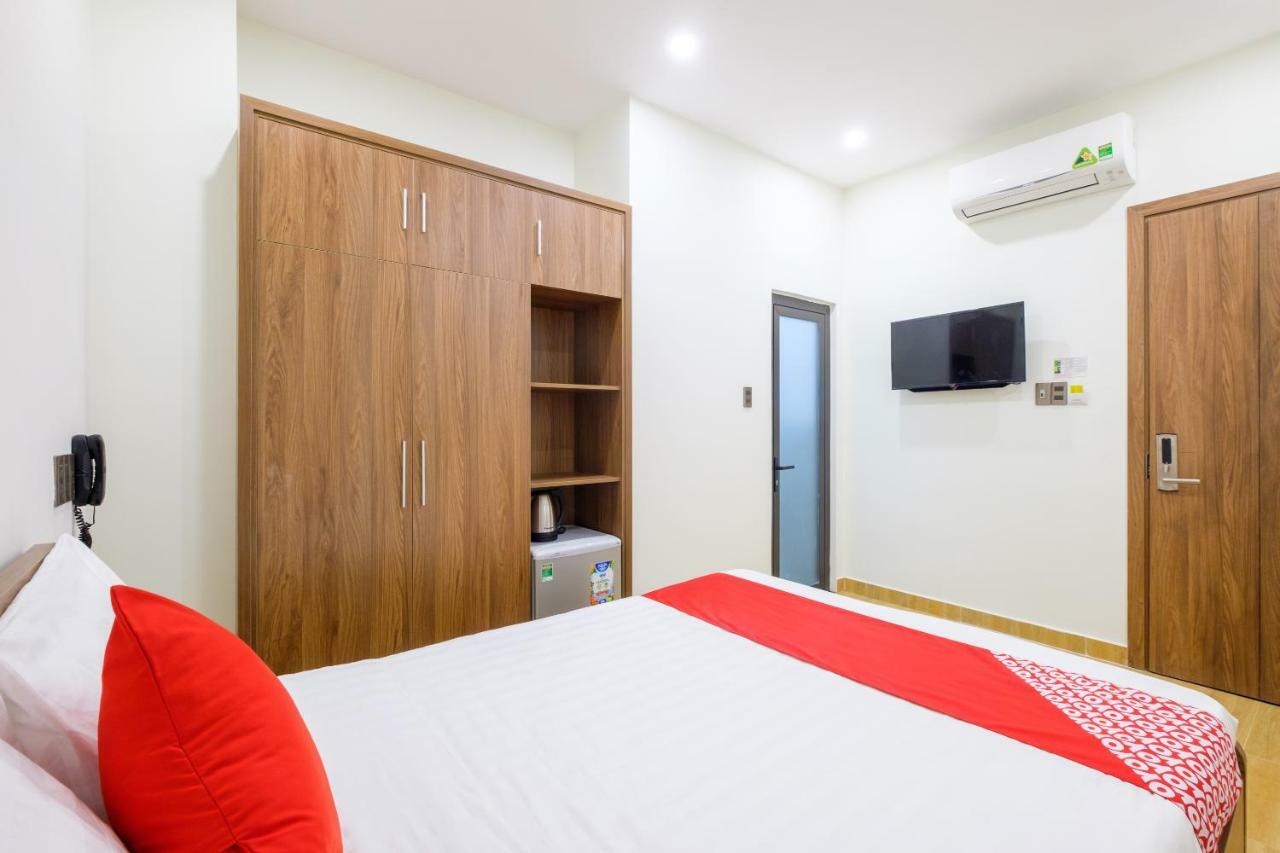 Oyo 212 Luxury Hotel Đà Nẵng Exterior foto